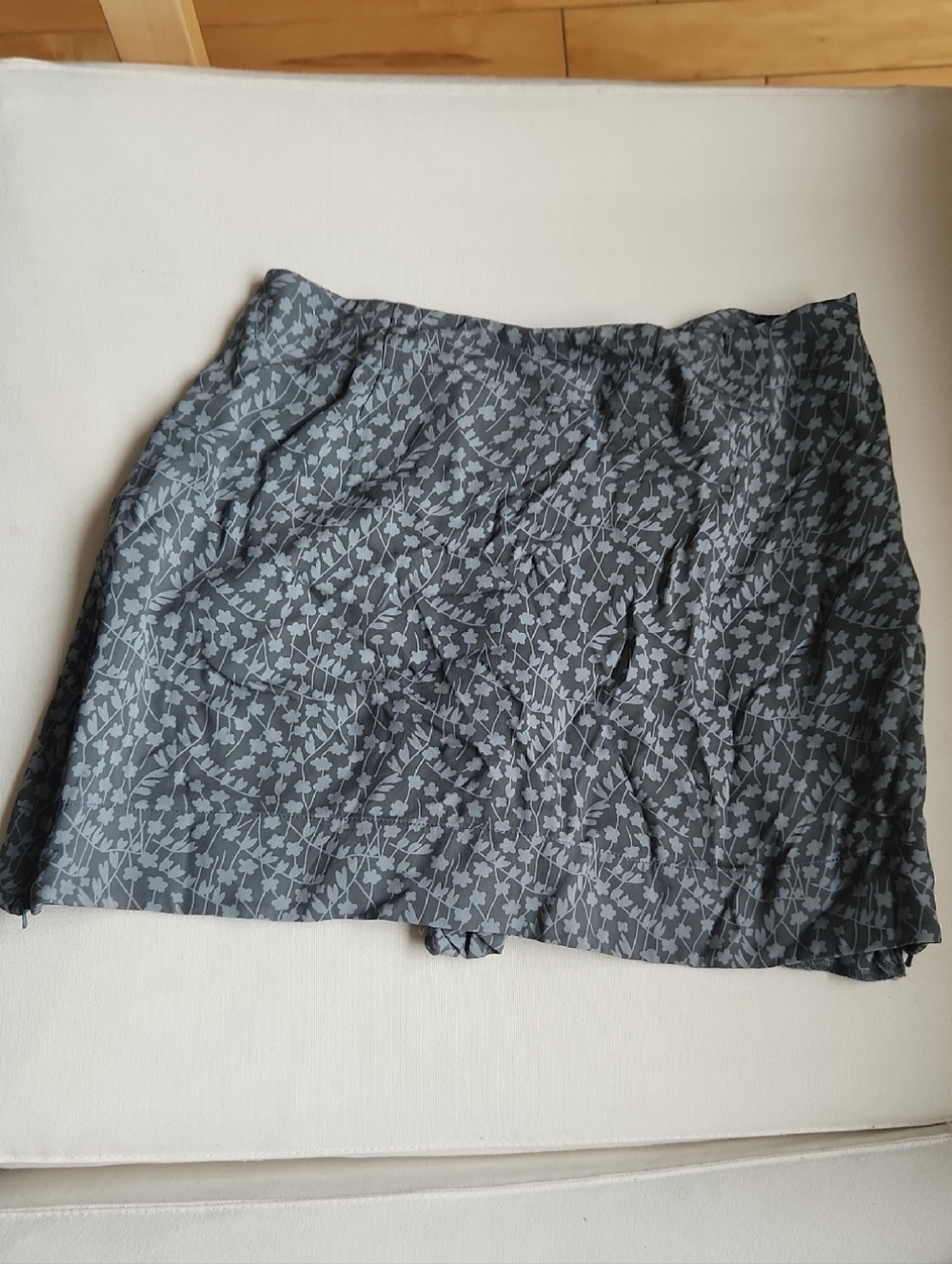 Banana Republic Grey Floral Mini Skirt